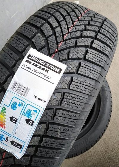 Bridgestone 215/50/17 95V Blizzak LM005 XL