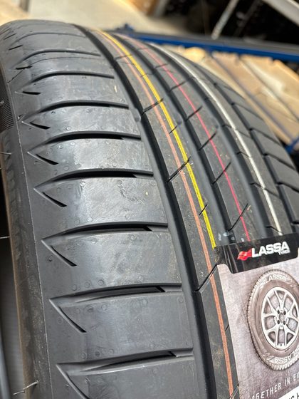 LASSA 225/50/18 99Y XL COMPETUS H/P 3