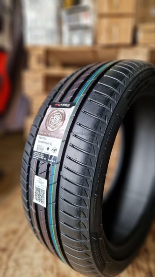LASSA 225/45/18 95Y REVOLA XL