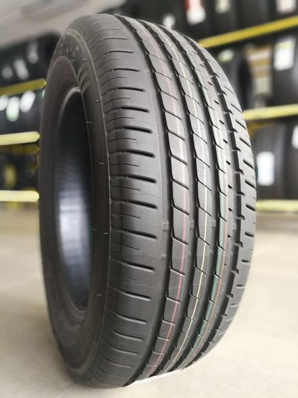 LASSA 195/60/15 88V DRIVEWAYS