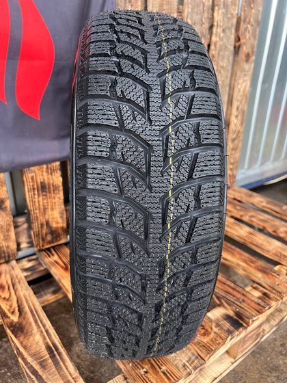 DoubleStar 245/45/18 96H DW08