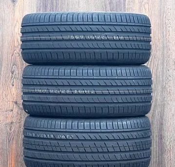 Roadstone 245/40/20 99Y N'Fera SU1 XL