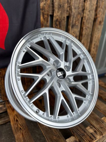 Stuttgart 7.5*17 5/114.3 ET42 d73.1 TS-0253 Silver M