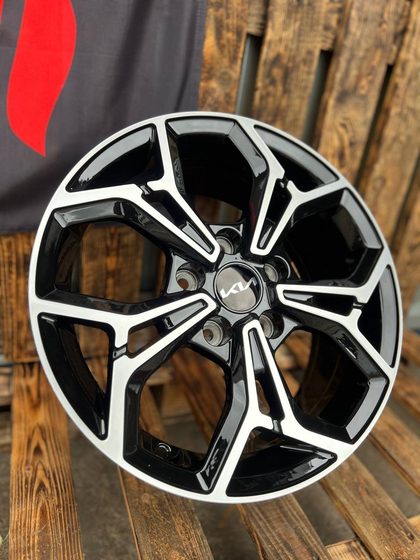 16" 5*114,3 6,5 ET40 67,0 TS-5690 BMF