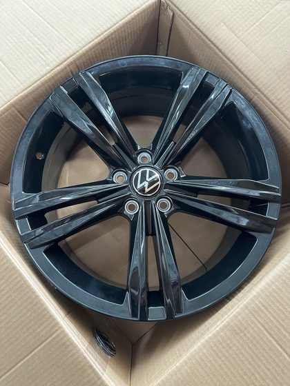 Stuttgart 7.5*17 5/100 ET38 d57.1 ANZ-5468 B