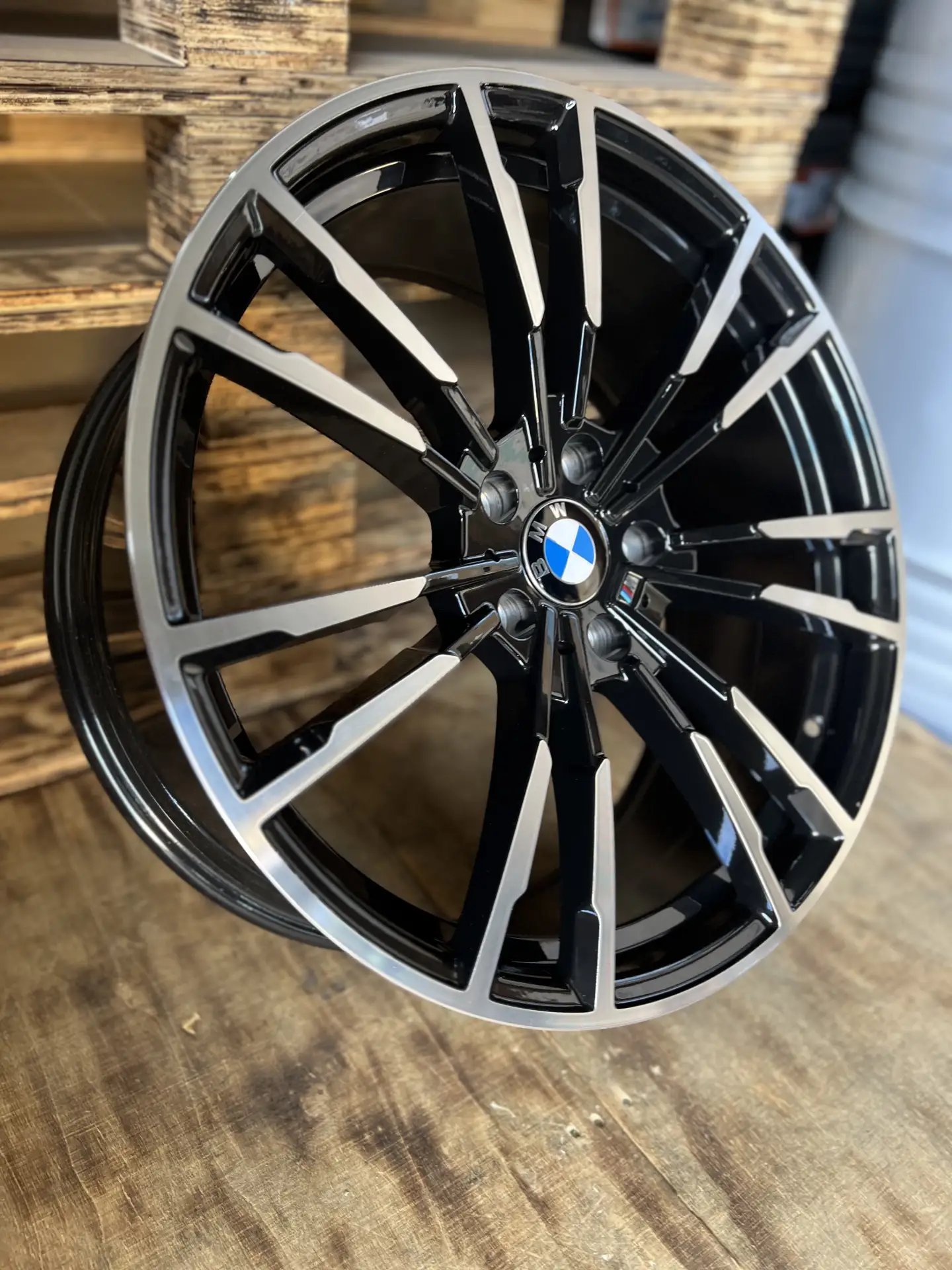 Stuttgart 9.5*19 5/112 ET37 d66.5 TS-543(R) BPF(7050) BMW