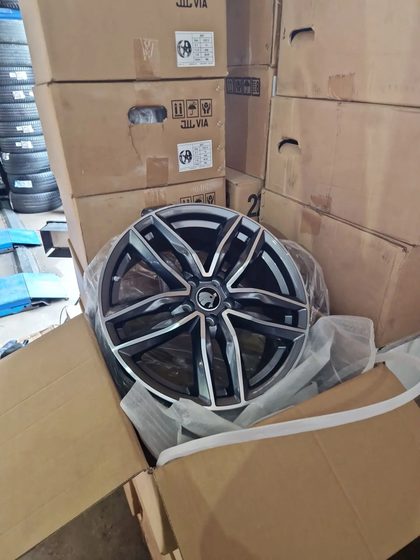 Stuttgart 7.5*17 5/100 ET38 d57.1 ANZ-5354 GMF