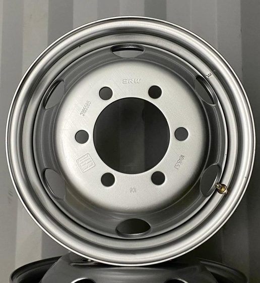 SRW FIX POINT 5.5*16 6/170 ET105 d130 Серебро Газель 1000 кг