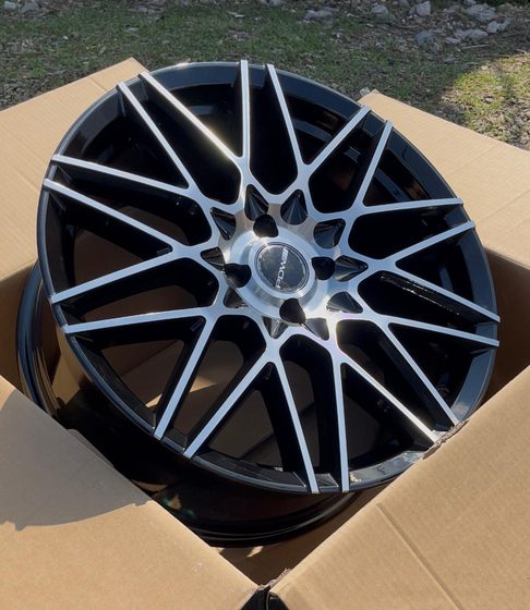PDW VELOCE 8.0*18 4/100 ET38 d60.1 M/B