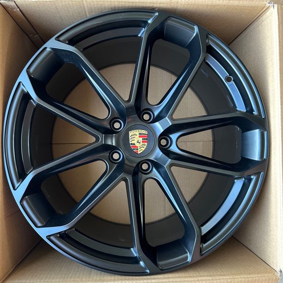 Stuttgart 9.5*21 5/130 ET65 d71.6 ZB-1869 LA5B PORSCHE PANAMERA 911