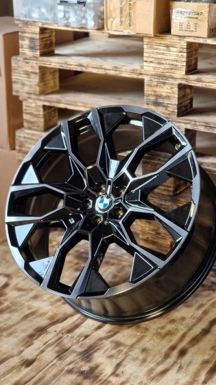 Stuttgart 9.5*22 5/112 ET37 d66.5 TS-3151 BMF Black Varnish