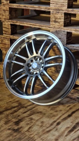 Stuttgart 7.0*18 5/112 ET35 d66.5 ANZ-7075 Light GREY ML