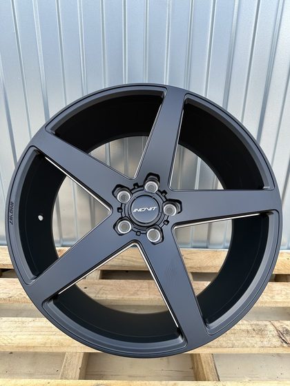 Stuttgart 8.5*20 5/114.3 ET35 d67.1 BN-2116 BMF INOVIT MBMilling SS